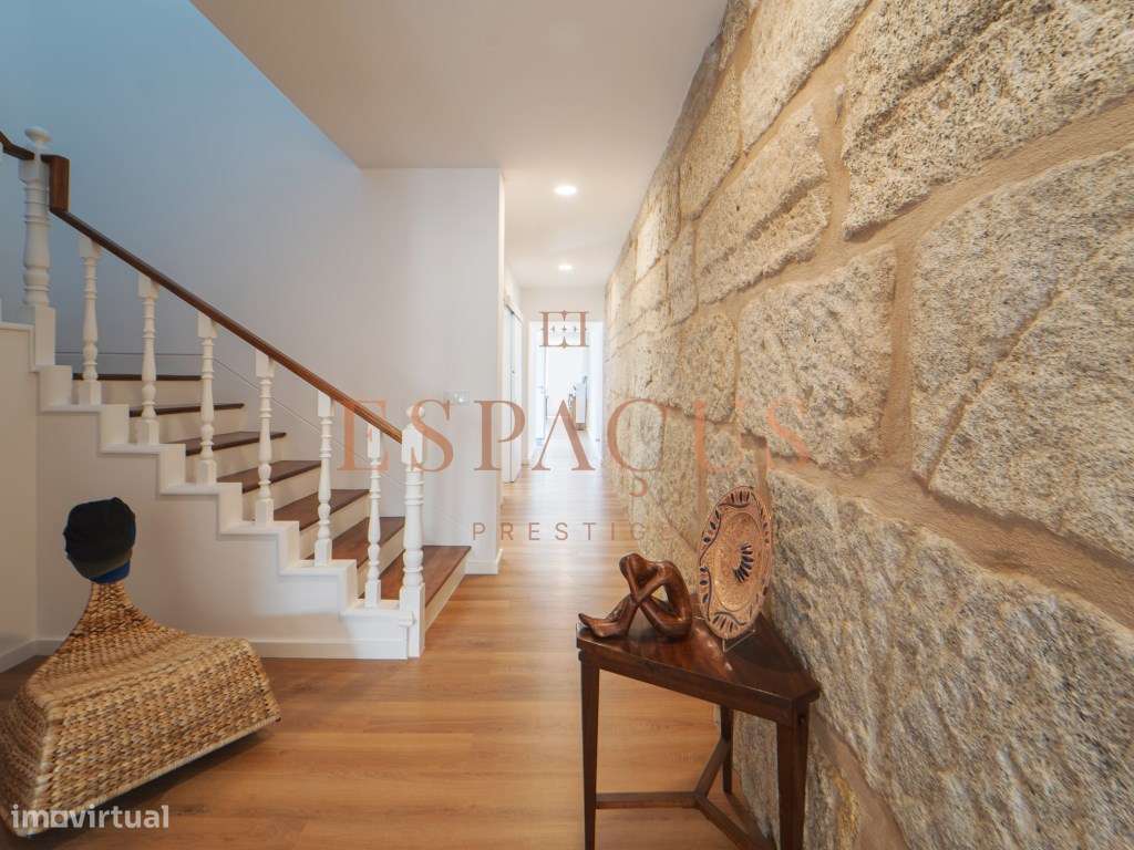 Moradia T3 em Banda no Coração de Viana do Castelo - Grande imagem: 4/50