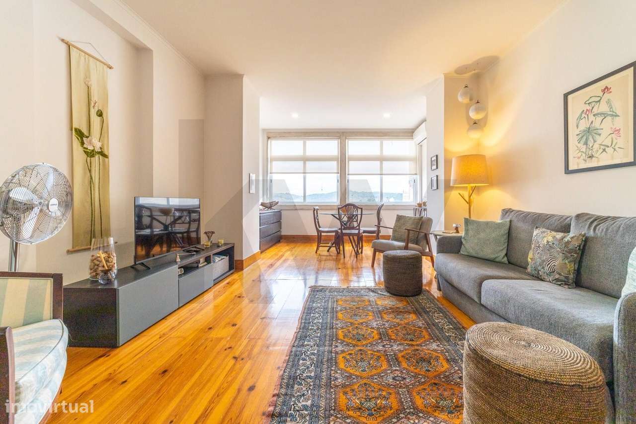 Apartamento T1 Luminoso no Emblemático Campo de Ourique - Grande imagem: 4/15