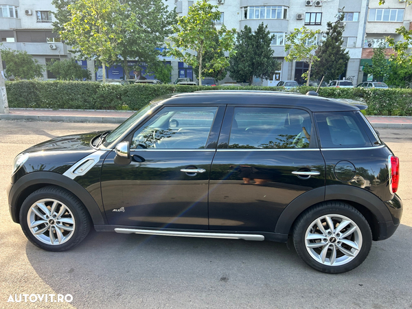 Mini Countryman Cooper D ALL4 AT - 12