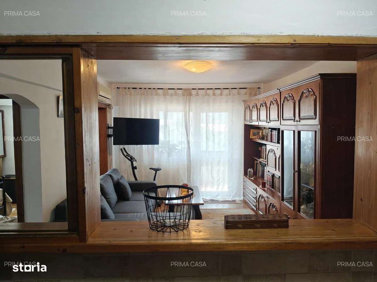 3 camere zona Bazar ~ confort 1 ~ Etaj 3 ~ S=88mp ~ Pret: 92.000€ neg. - Imagine principală: 5/10