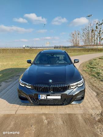 BMW Seria 3 318d M Sport - 4