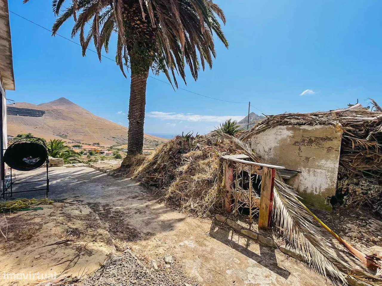 Casa para recuperar no Porto Santo com Vista Mar Panorâmica-5