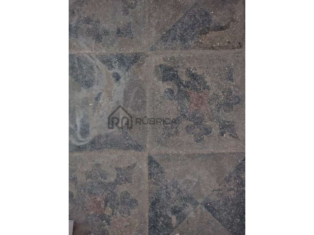 Moradia geminada no Centro de Loulé - Grande imagem: 4/15