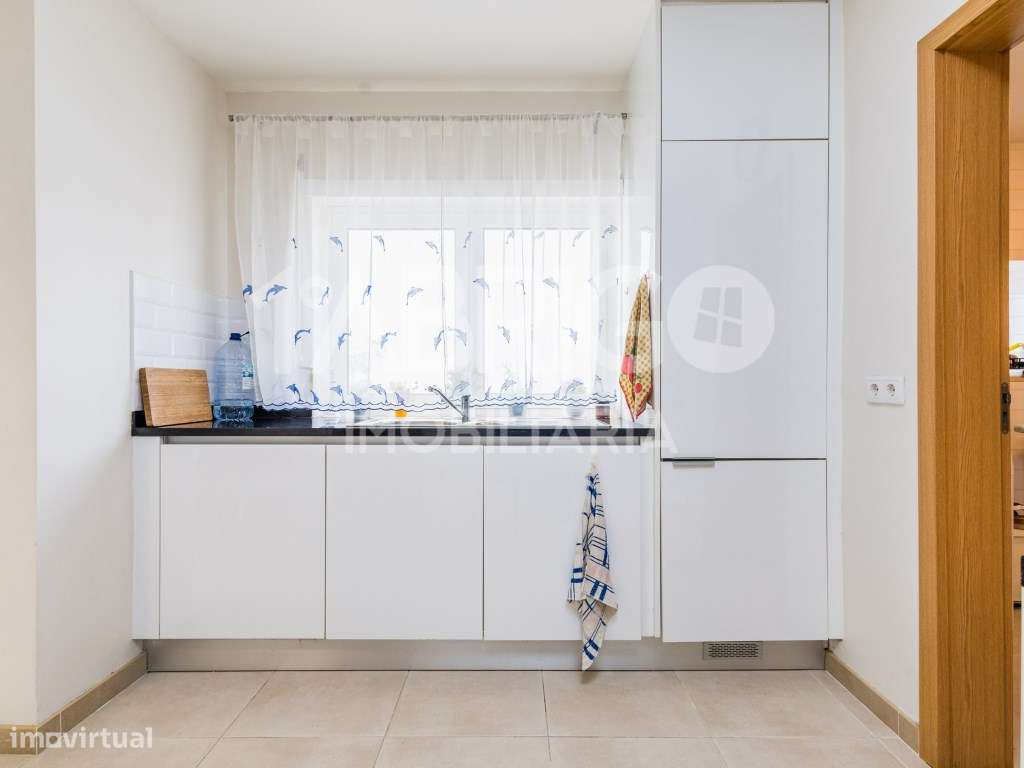 T4 Duplex no centro da Marinha Grande-31