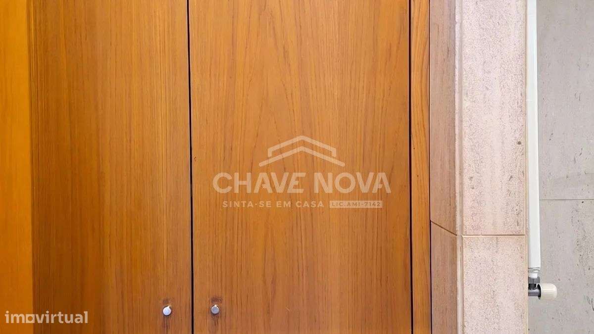 Apartamento T3 c/garagem Box em Valadares-29