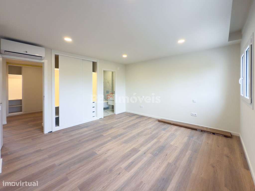 Apartamento Novo T3 c/ Varanda e Elevador- Cidade de Santarém-14