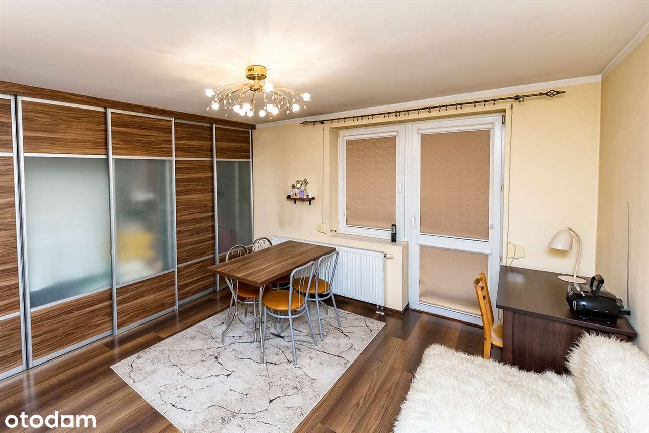 Dom w centrum miejscowości-5