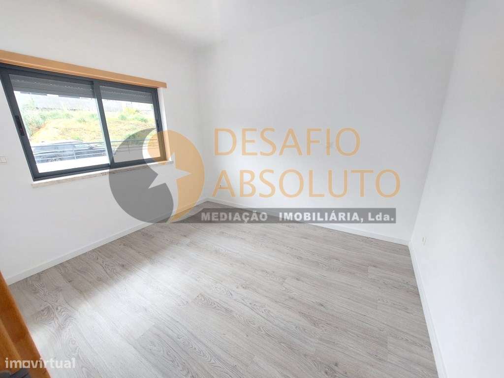 Moradia Isolada T5, boas áreas. Quinta da Alembrança - Feijó-21