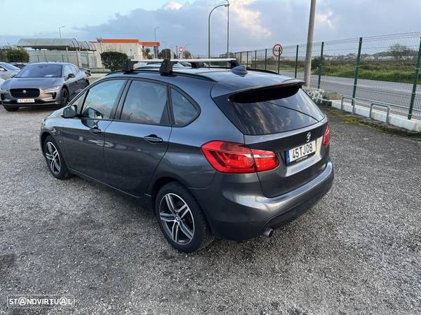 BMW 216 Active Tourer d Line Sport - 30