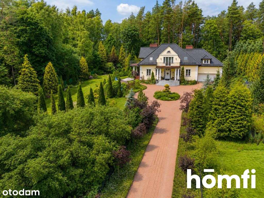 Dom-Willa 385 M z basenem, sauną i uroczym ogrodem