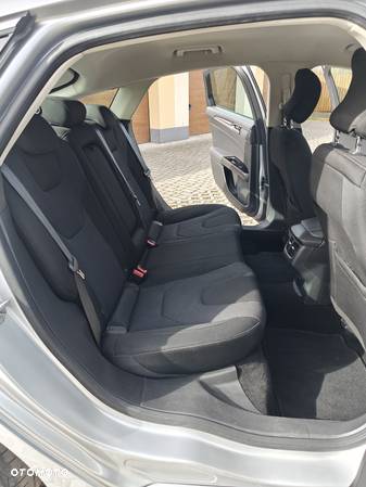 Ford Mondeo 2.0 TDCi Titanium - 26