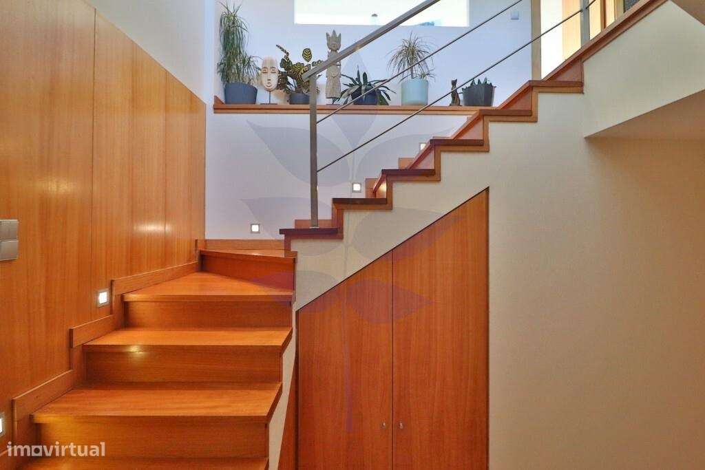 Moradia T4+Escritório na Areosa, junto à praia-38