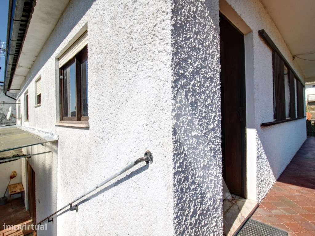 Moradia isolada em Levira-34