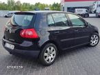 Volkswagen Golf - 21