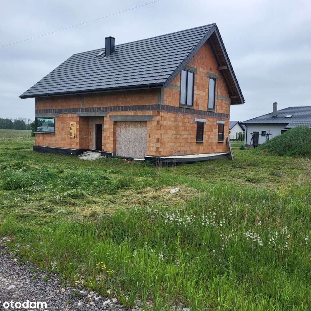 dom w stanie surowym zamkniętym Osiek Mały woj wlk-13