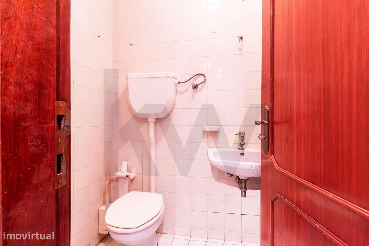 Apartamento T2 em Mafamude – Localização Privilegiada com Vistas Desaf-23