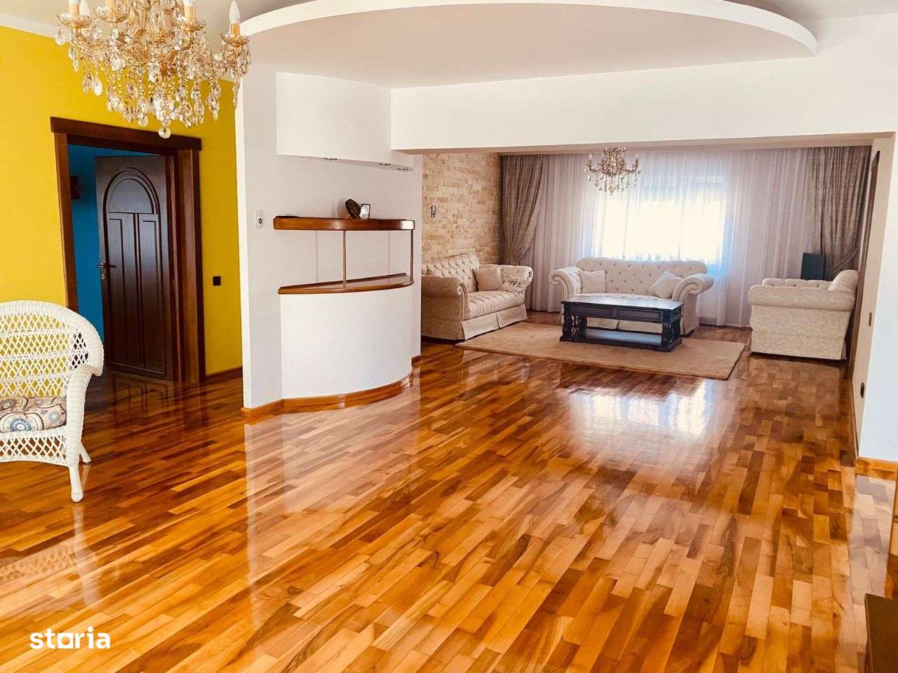 |Vila Individuala Deosebita|9 Camere|Se vinde la cheie| - Imagine principală: 2/20