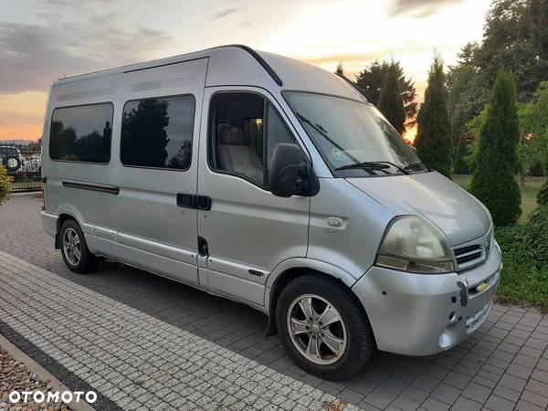 Nissan Interstar - 2