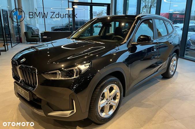 BMW X1 xDrive23i mHEV - 1