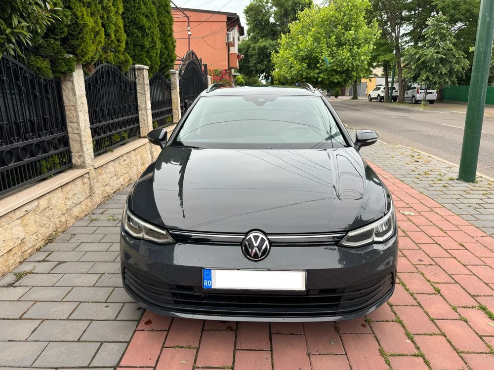 Volkswagen Golf VIII [2020 - Prezent] 1.0 eTSI MHEV 110CP DSG Life 2021
