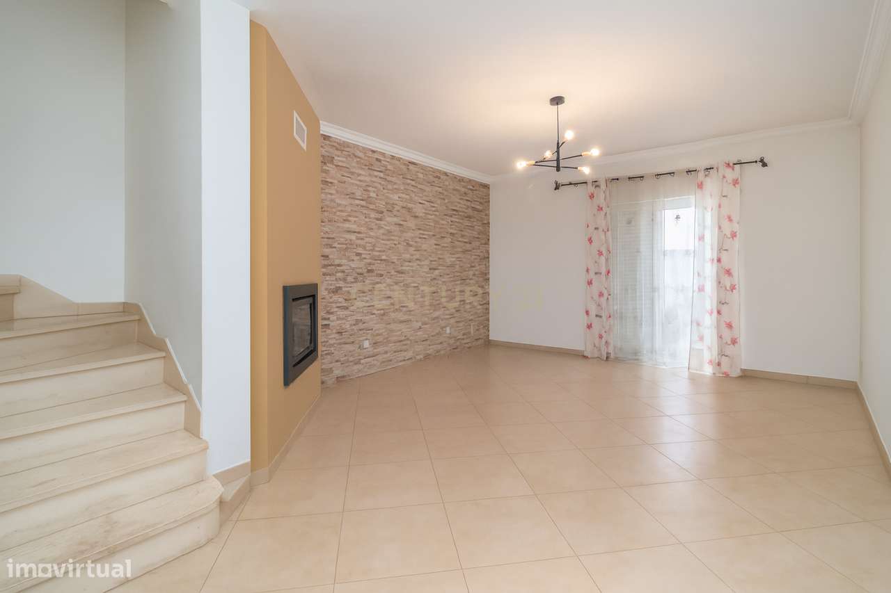 Moradia T3 2009- Quinta do Conde - Grande imagem: 5/23