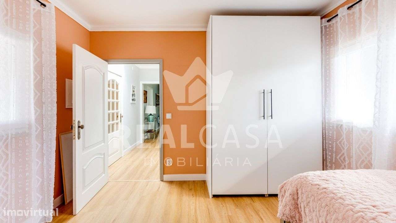 Moradia Térrea T5 em Marinha Grande-33