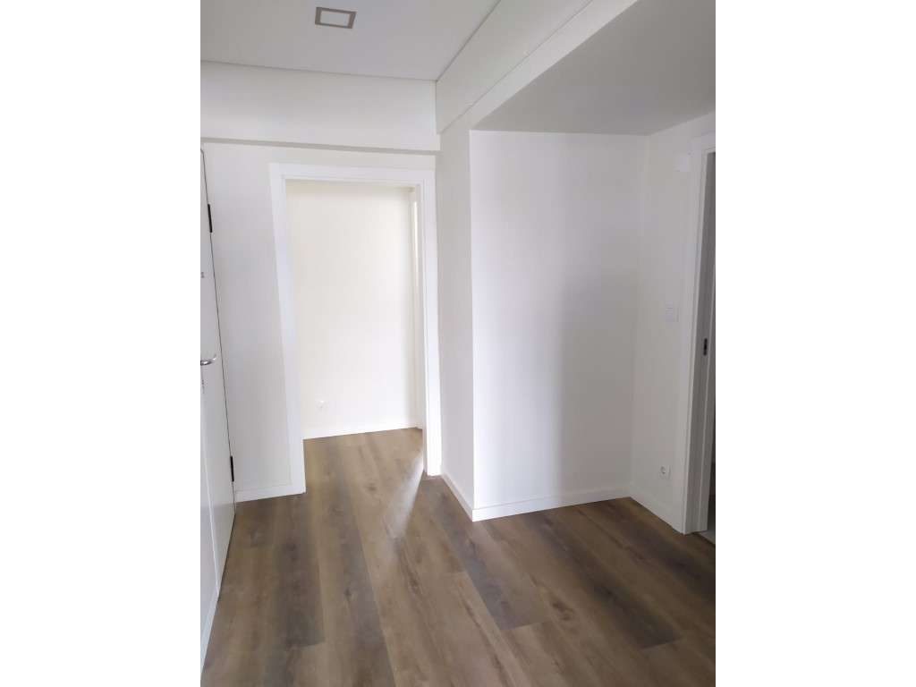 T3 totalmente remodelado e a estrear em Benfica-11