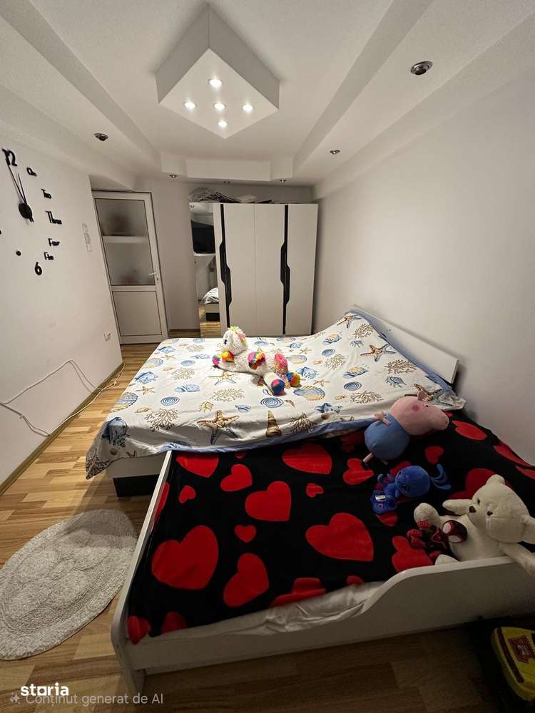 Apartament 3 camere 72 mp, decomandat-2