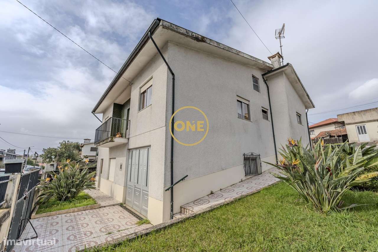 Moradia T3 individual em Lousado-3