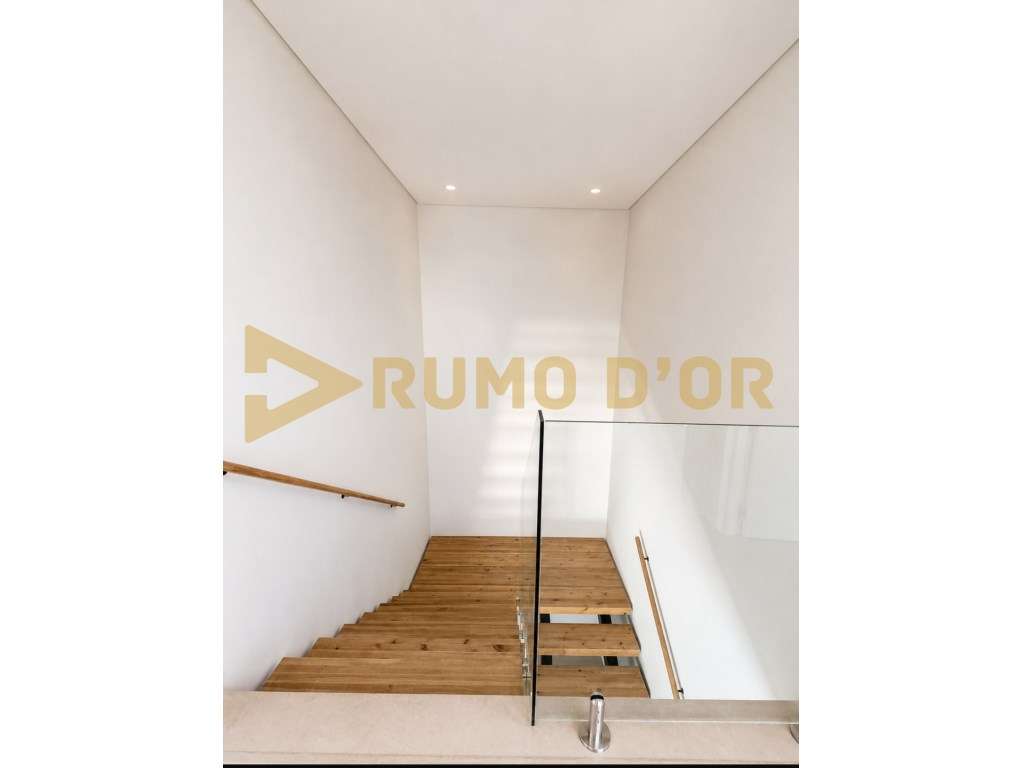Moradia T4, garagem e piscina em Condomínio privado Albufeira-19