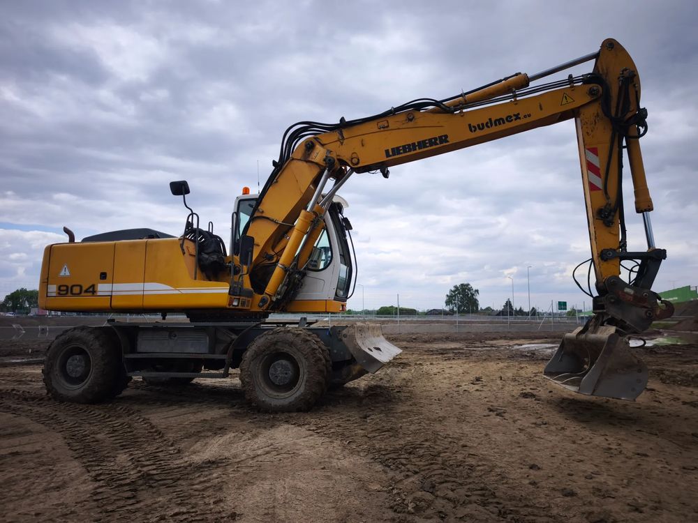 Liebherr A904c 2008
