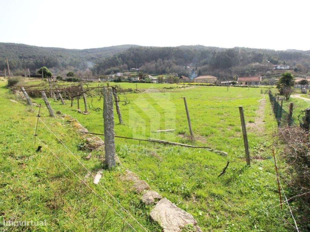 Venda Terreno com possibilidade de Lotear, em S. Mamede (Este), Braga-33