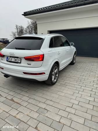 Audi Q3 45 TFSI Quattro S Line S tronic - 4