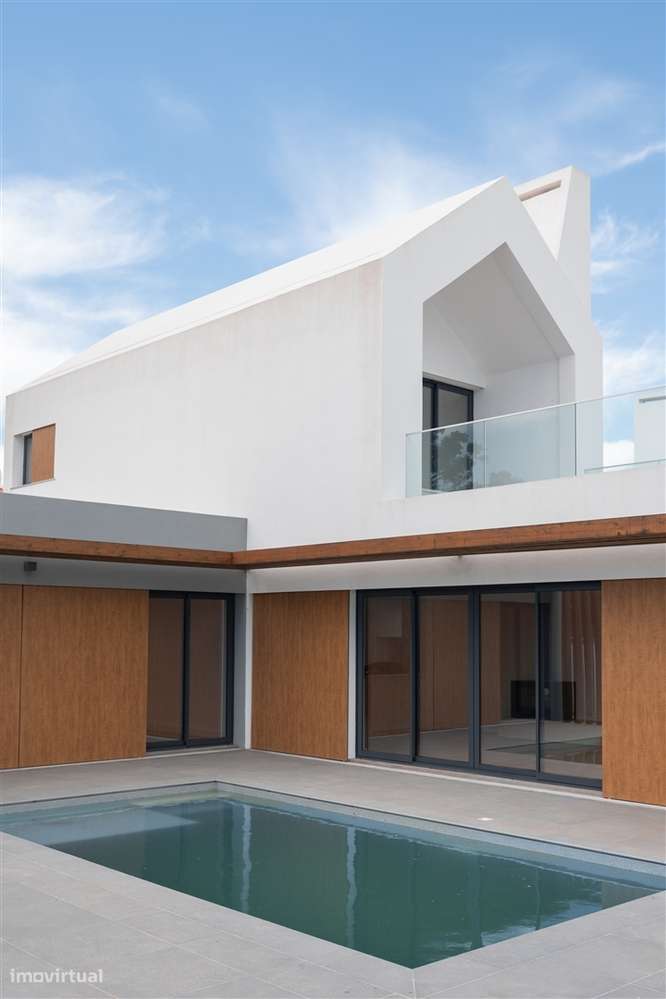 Conforto moderno, piscina privativa e tranquilidade de aldeia às porta-21