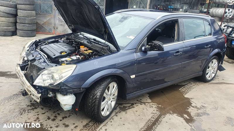 Dezmembram Opel Signum 2007 z19dth 1.9 cdti - 2