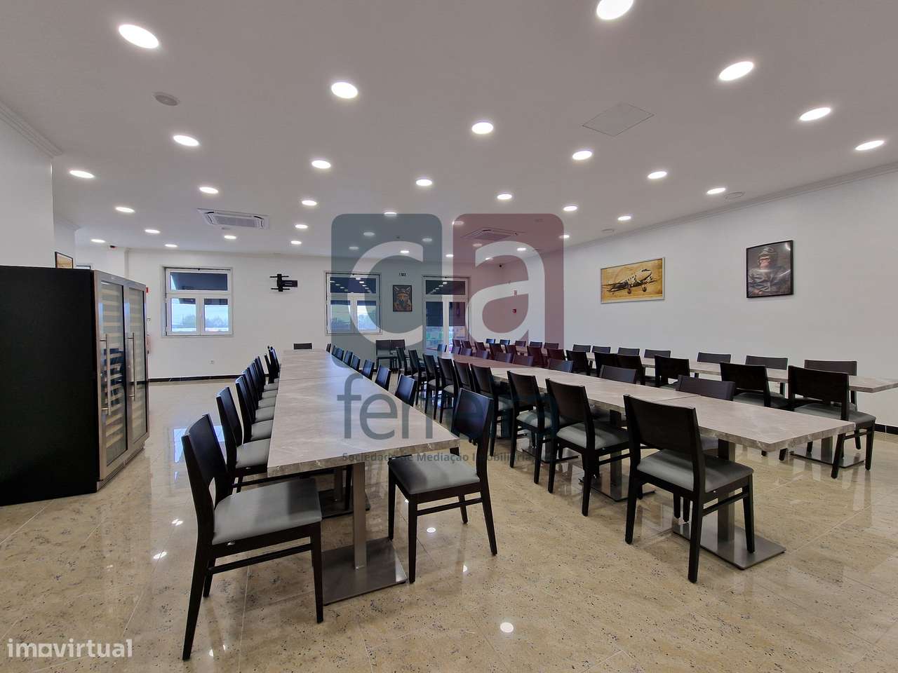 Restaurante composto por três pisos no Coração de Almeirim-21