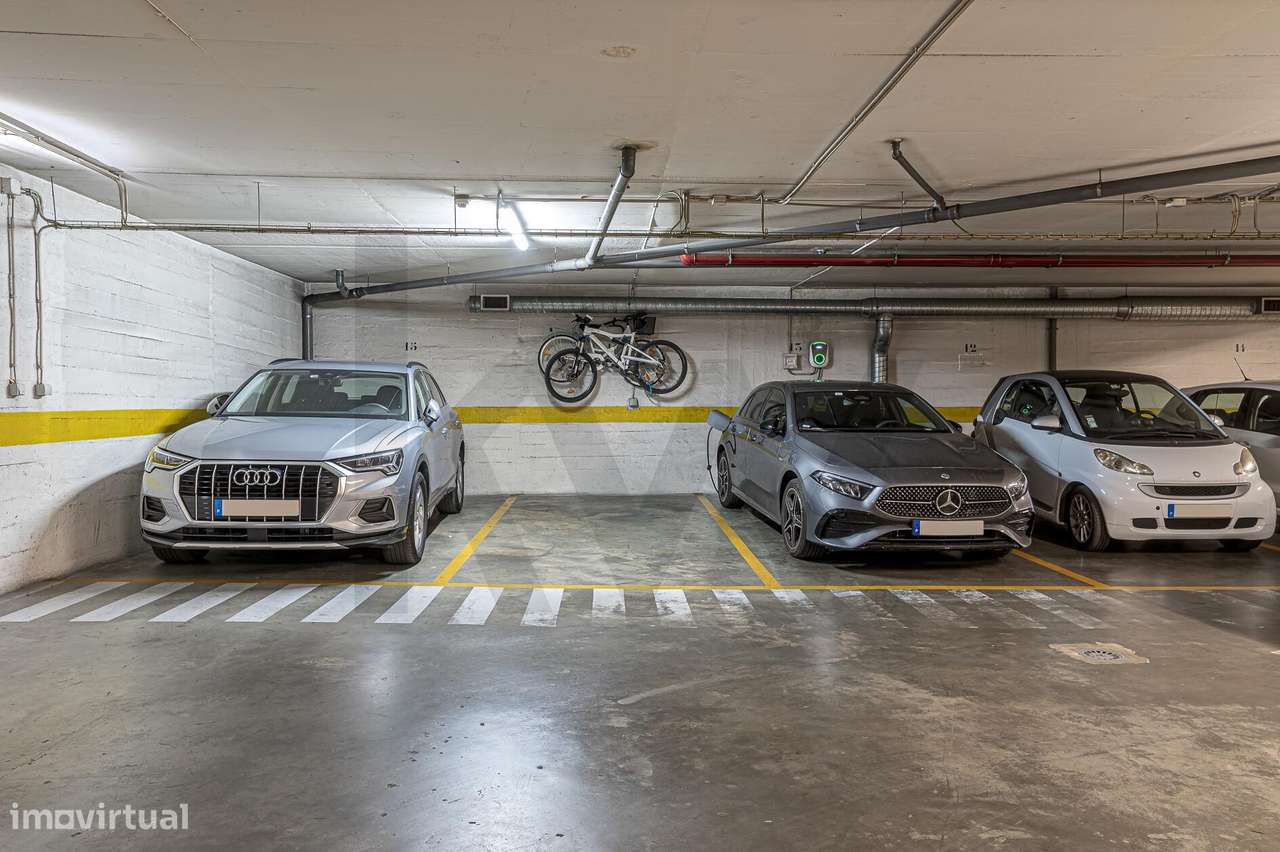 Magnífico T2 no Edíficio "Picoas Terrace" c/ estacionamento e inúmeras-30