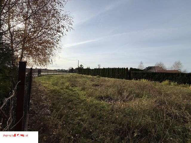 Błonie,Mpzp,1000m,ogrodzona,z wodą,kanaliz,a gaz,p-4