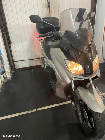 Yamaha X-max - 5