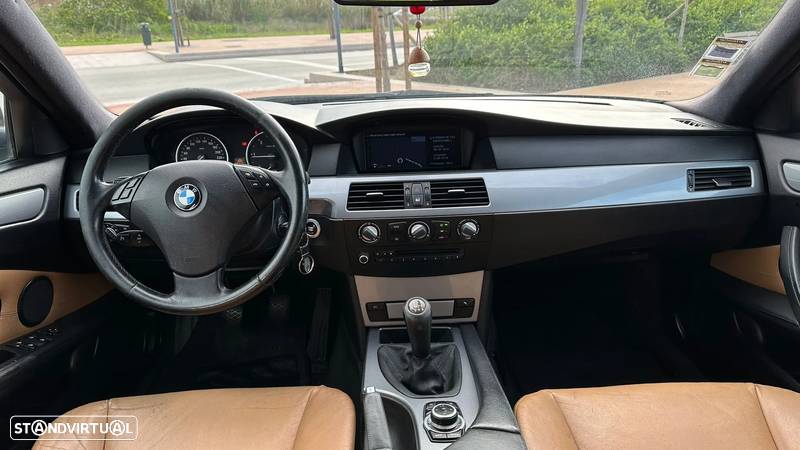 BMW 520 d Touring Sport - 11