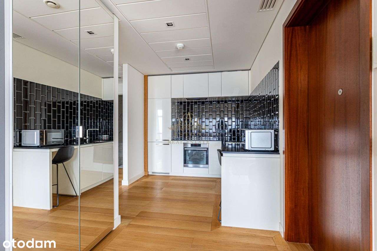 Apartament na Złotej 44 z widokiem na PkiN-6