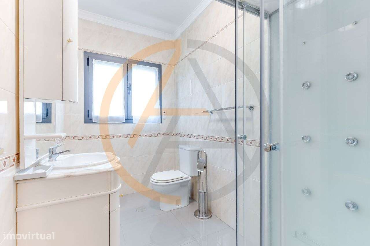 Moradia T6 c/ Piscina, amplo Espaço Exterior e Garagem | Vila do Conde-22