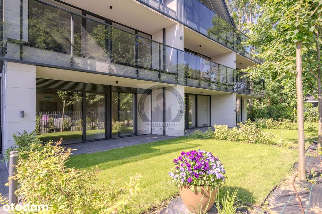 Dwupoziomowy apartament w pierwszej linii od morza