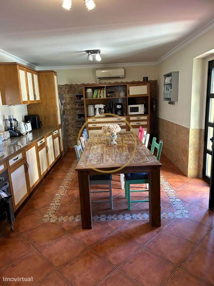 Moradia T3 com piscina, vistas panorãmicas para a cidade, serra e mar - Grande imagem: 4/19