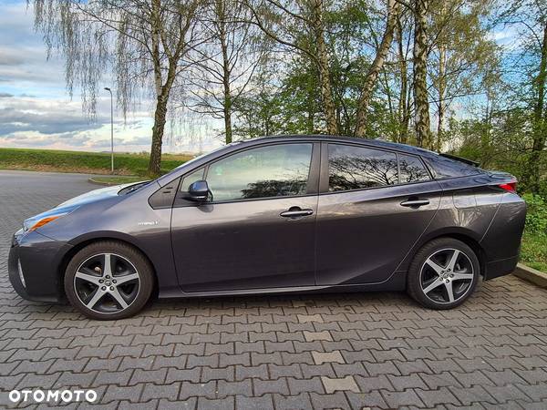 Toyota Prius Hybrid Executive - 4