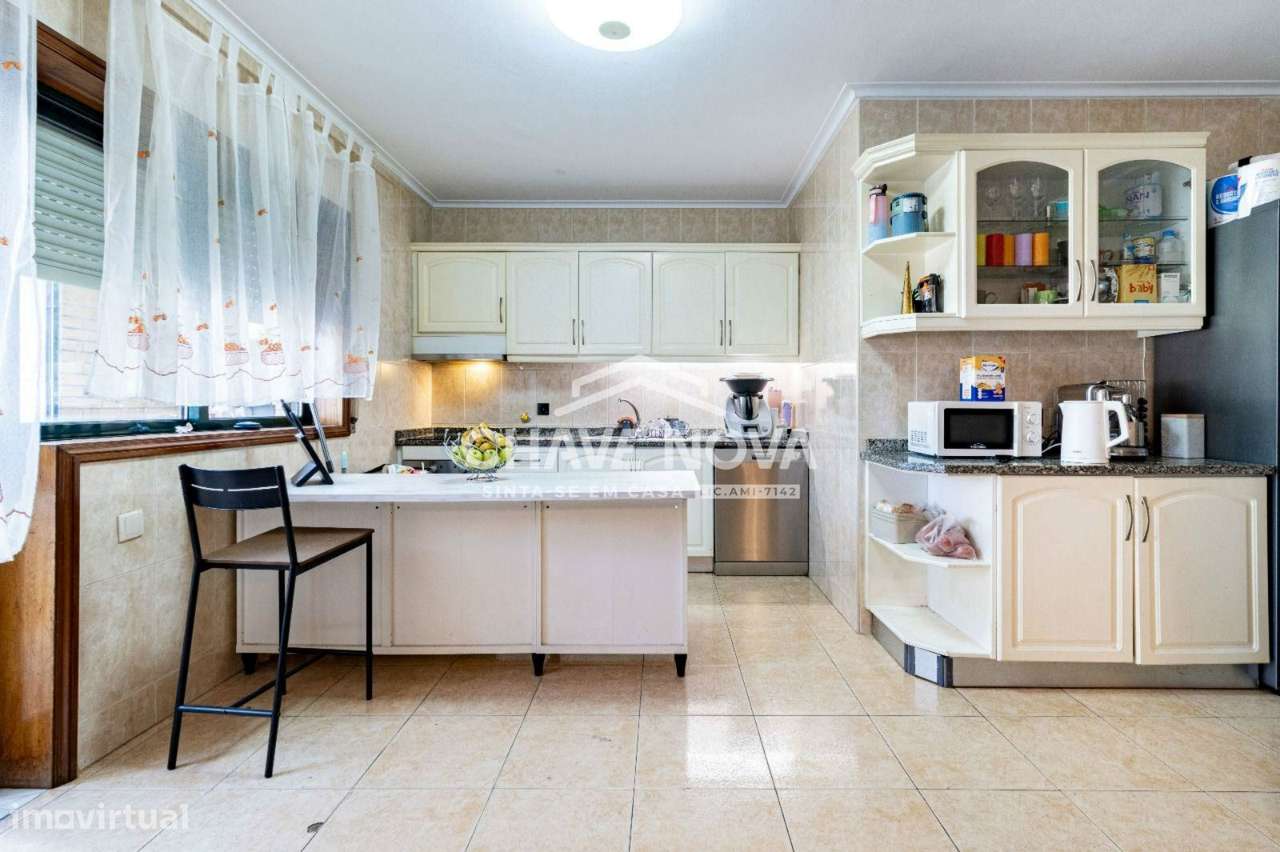 Apartamento T3, para venda, em Grijó AF-0