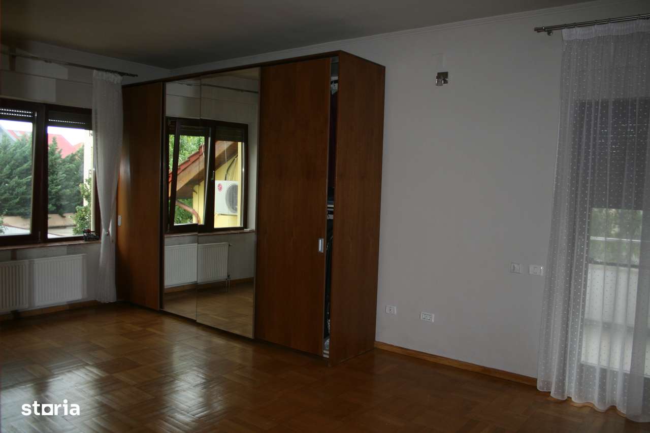 Vanzare vila superba D+P+1+M garaj piscina teren 2500mp Pipera padure-12