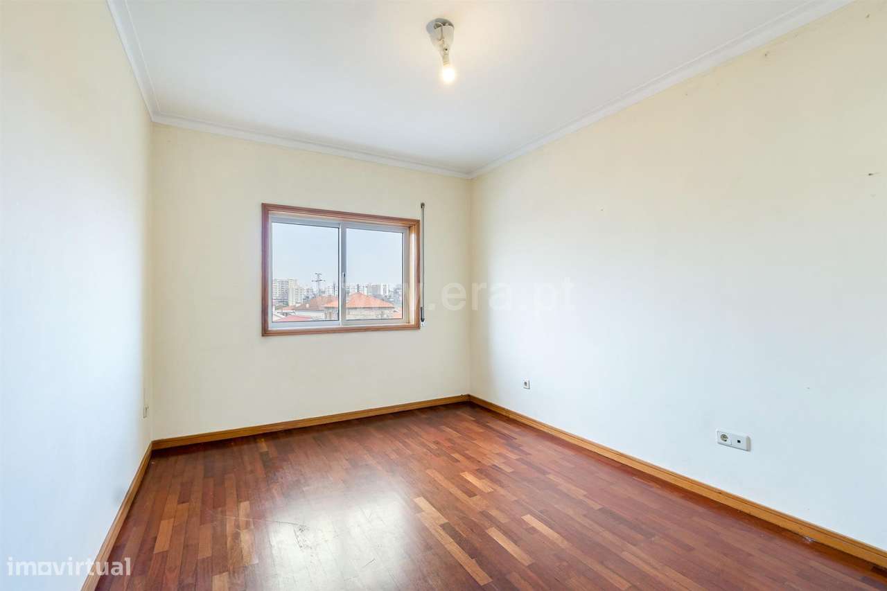 Apartamento T3 em Paredes-7