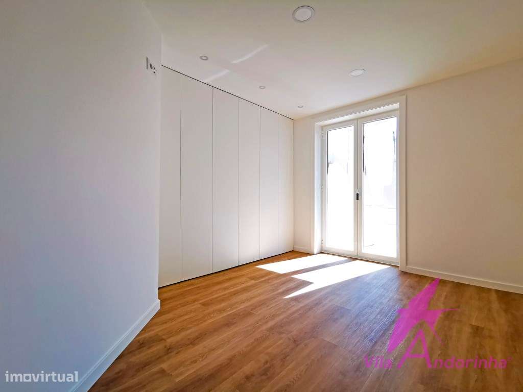 Apartamento T1+1 no centro histórico - Grande imagem: 5/17