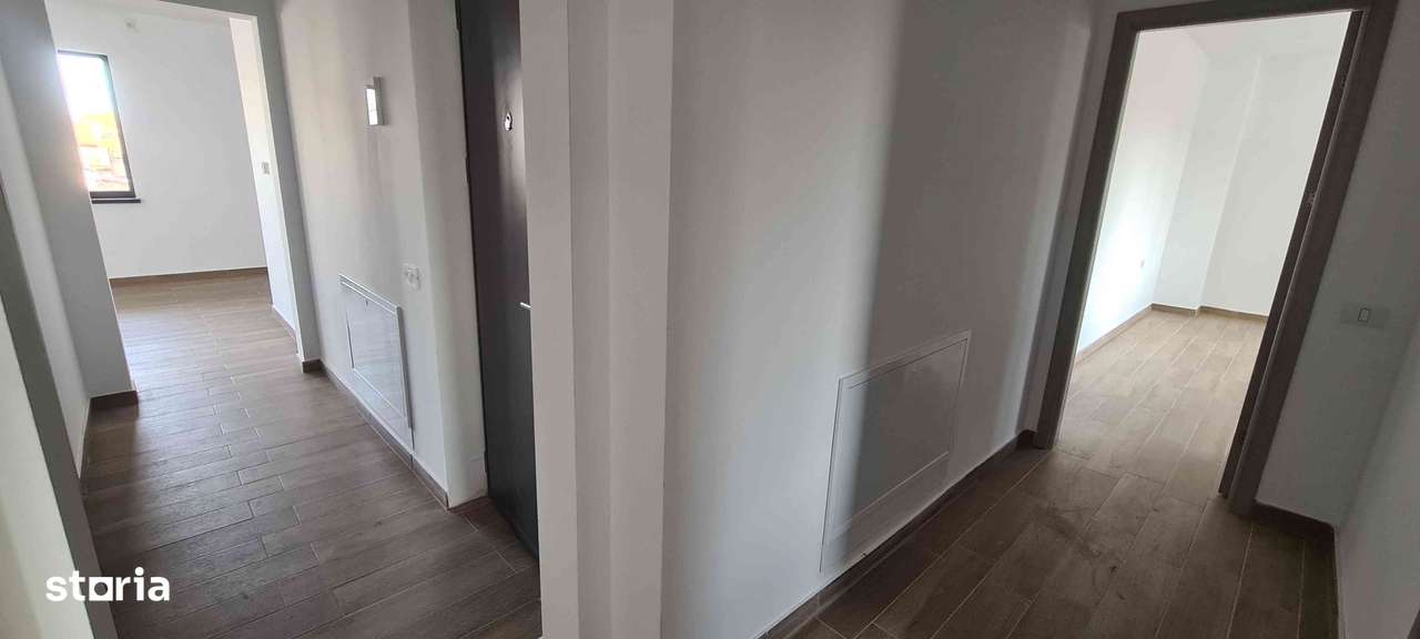 3 camere 94 mp, nemobilat Casa de Cultură - Imagine principală: 2/12